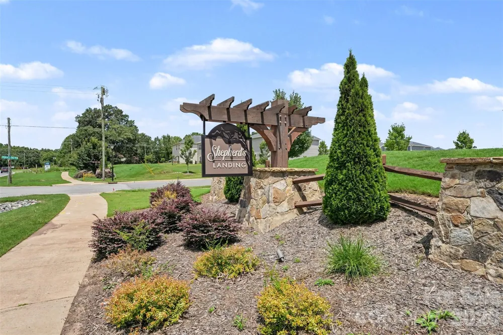 155 Shepherds Landing Drive Mooresville, NC 28115