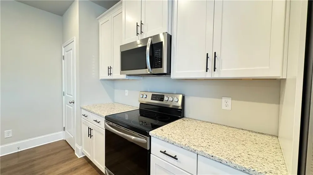 13040 Deerfield Parkway Milton, GA 30004