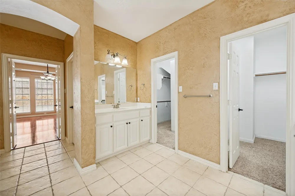 3013 Brookvale Drive Richardson, TX 75082