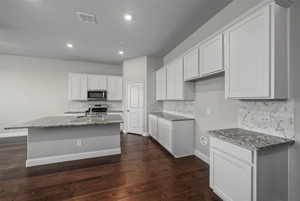 7513 Sunset Boulevard Rowlett, TX 75088