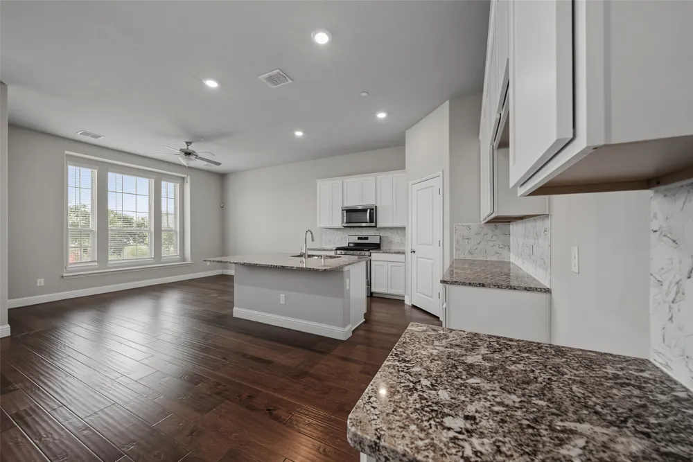 7513 Sunset Boulevard Rowlett, TX 75088