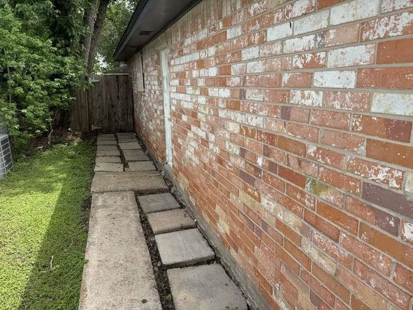 4931 E Ridge Creek Drive Houston, TX 77053