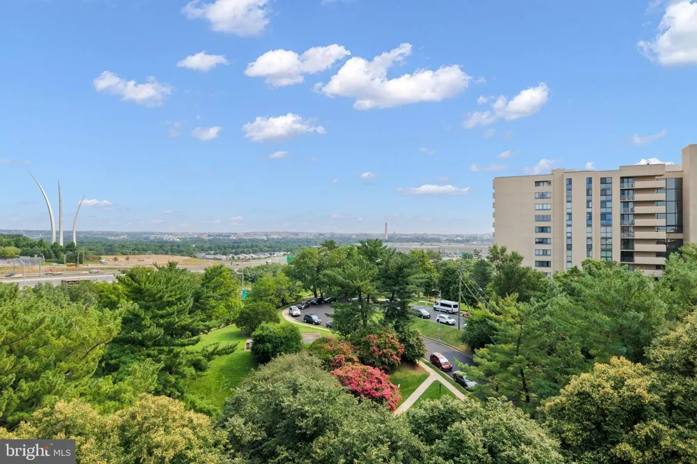 1300 ARMY NAVY DRIVE #320 Arlington, VA 22202