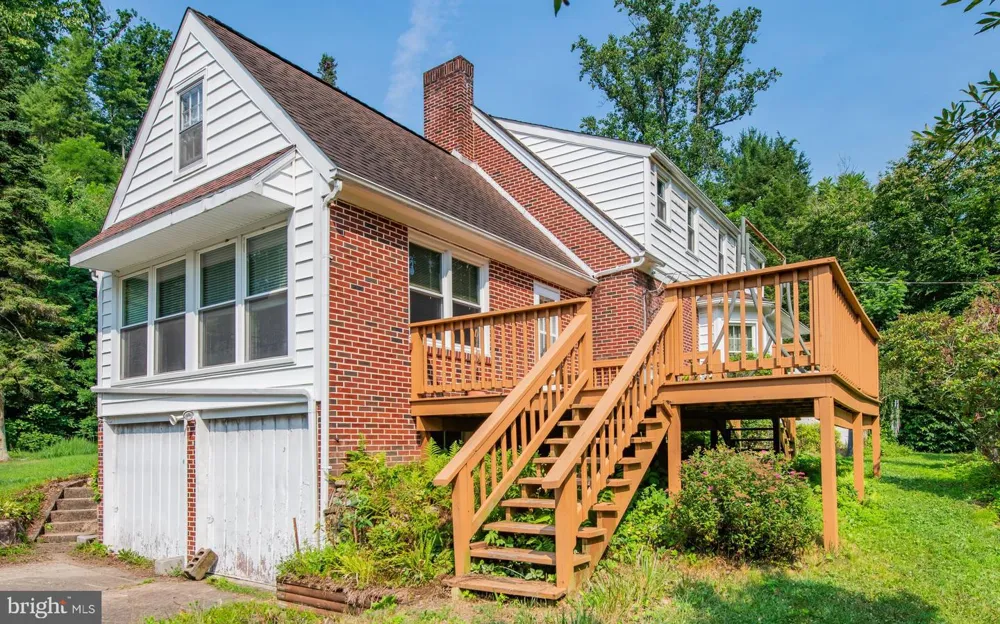 1228 PARK AVE Lock Haven, PA 17745