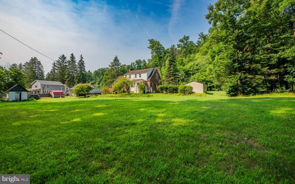 1228 PARK AVE Lock Haven, PA 17745