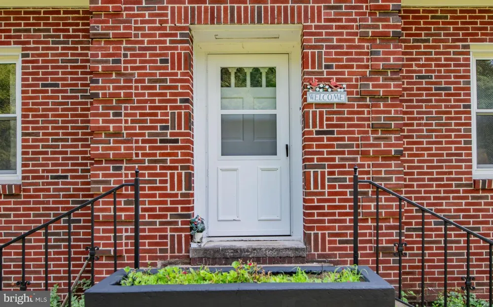 1228 PARK AVE Lock Haven, PA 17745