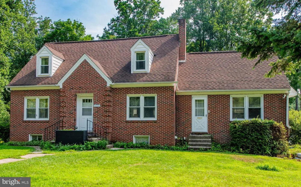1228 PARK AVE Lock Haven, PA 17745