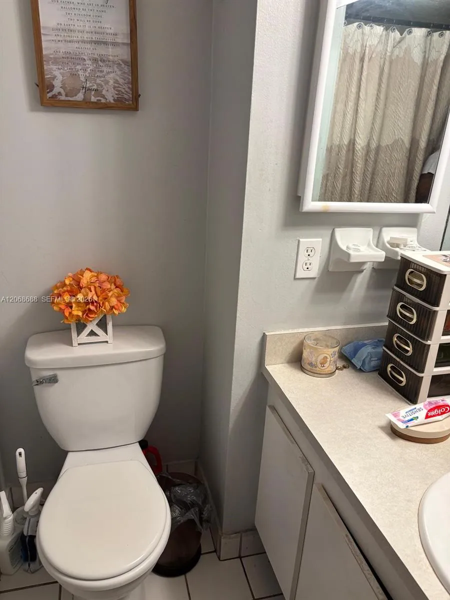 9218 NW 1 ST #202 Pembroke Pines, FL 33024