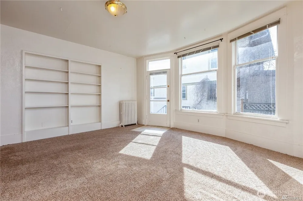1714 Colby Avenue #2 Everett, WA 98201