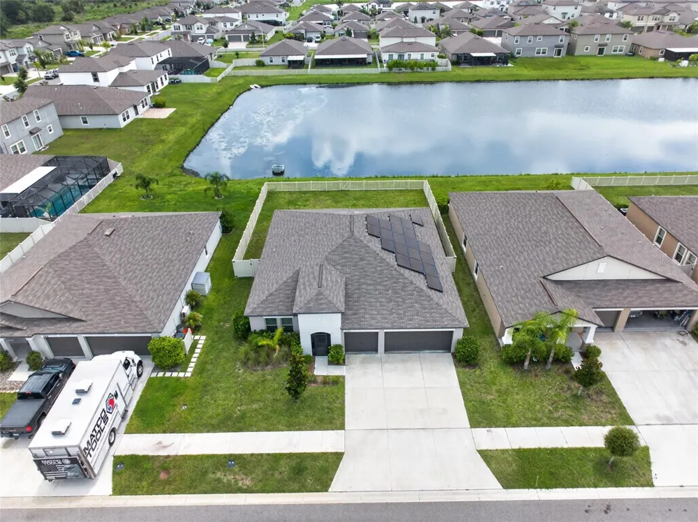 5420 LESLIE CANYON DRIVE Wimauma, FL 33598