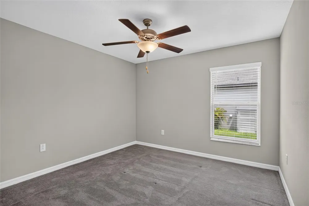 5420 LESLIE CANYON DRIVE Wimauma, FL 33598
