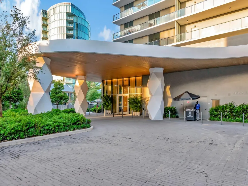3101 W BAYSHORE BOULEVARD #2304 Tampa, FL 33629