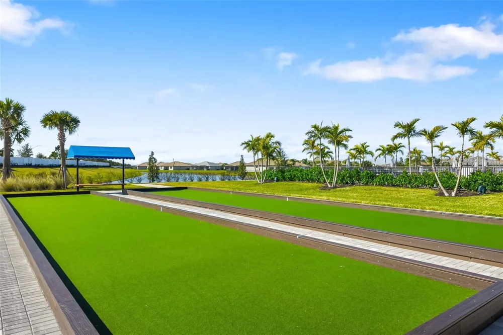 15030 SUNNY DAY DRIVE Bradenton, FL 34211