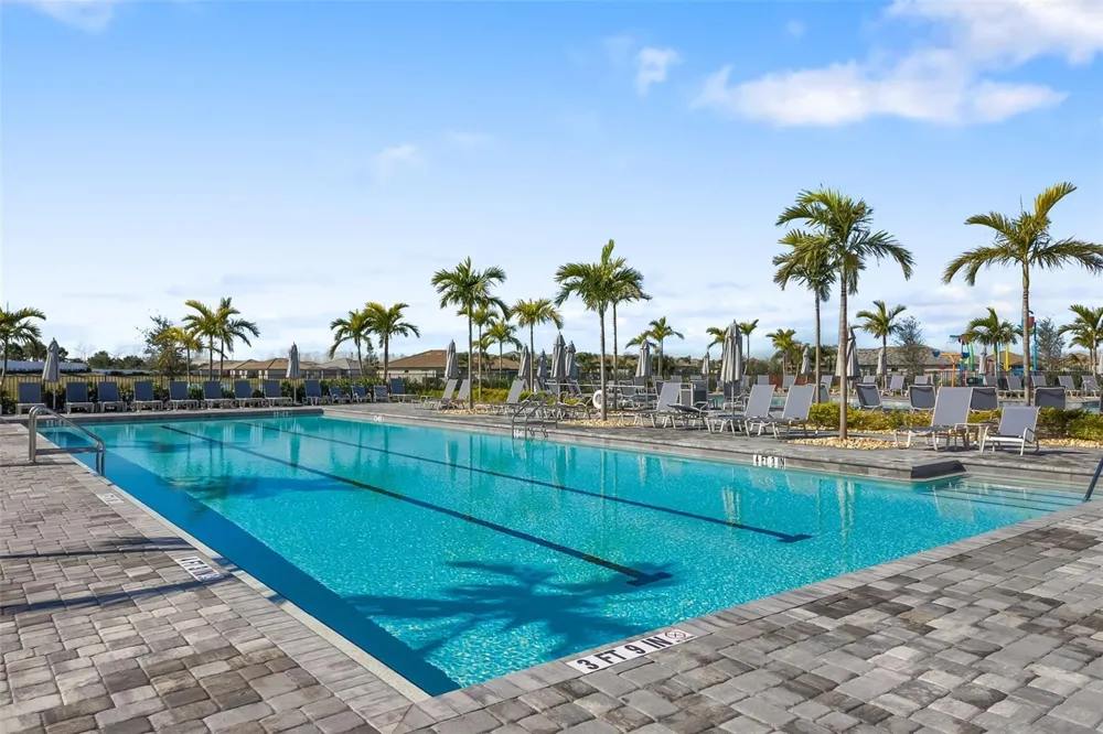 15030 SUNNY DAY DRIVE Bradenton, FL 34211