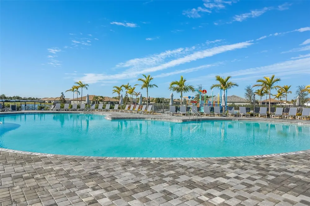 15030 SUNNY DAY DRIVE Bradenton, FL 34211