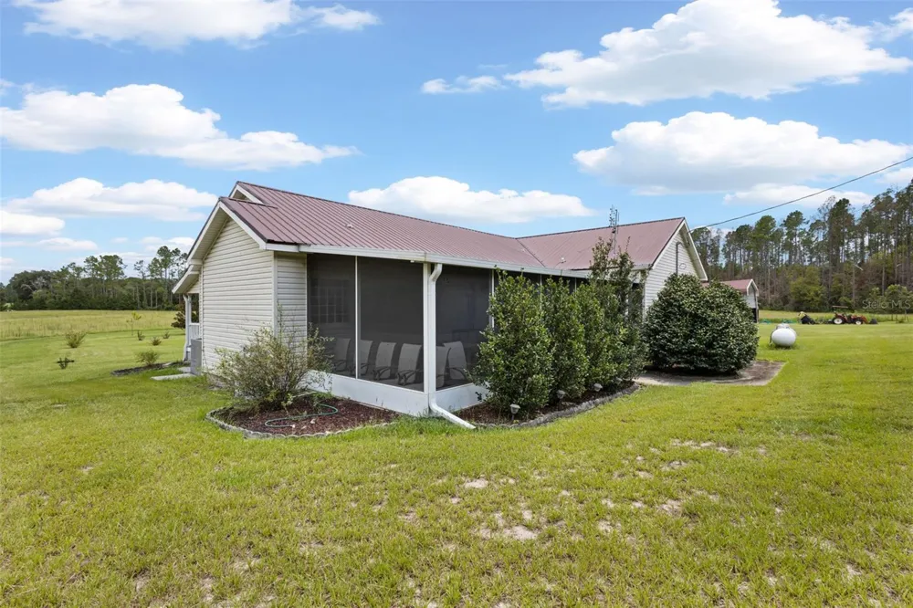 4700 NW 26TH STREET Bell, FL 32619