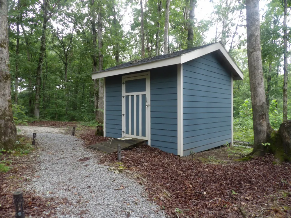 135 Tooley Trail Lane Mc Ewen, TN 37101