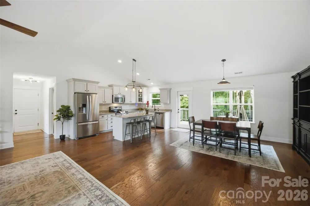 4084 Lydia Suzanne Place Lincolnton, NC 28092