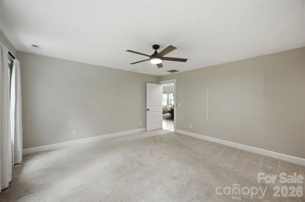 4084 Lydia Suzanne Place Lincolnton, NC 28092