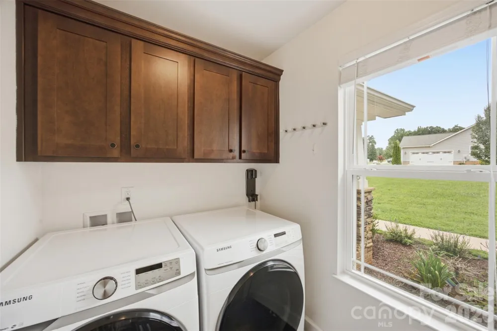 4084 Lydia Suzanne Place Lincolnton, NC 28092