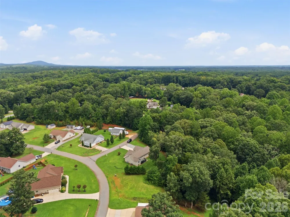 4084 Lydia Suzanne Place Lincolnton, NC 28092