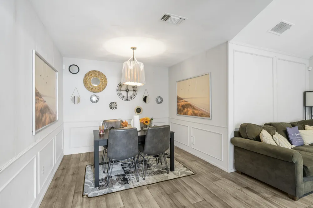 2114 Valleywood Drive Arlington, TX 76013