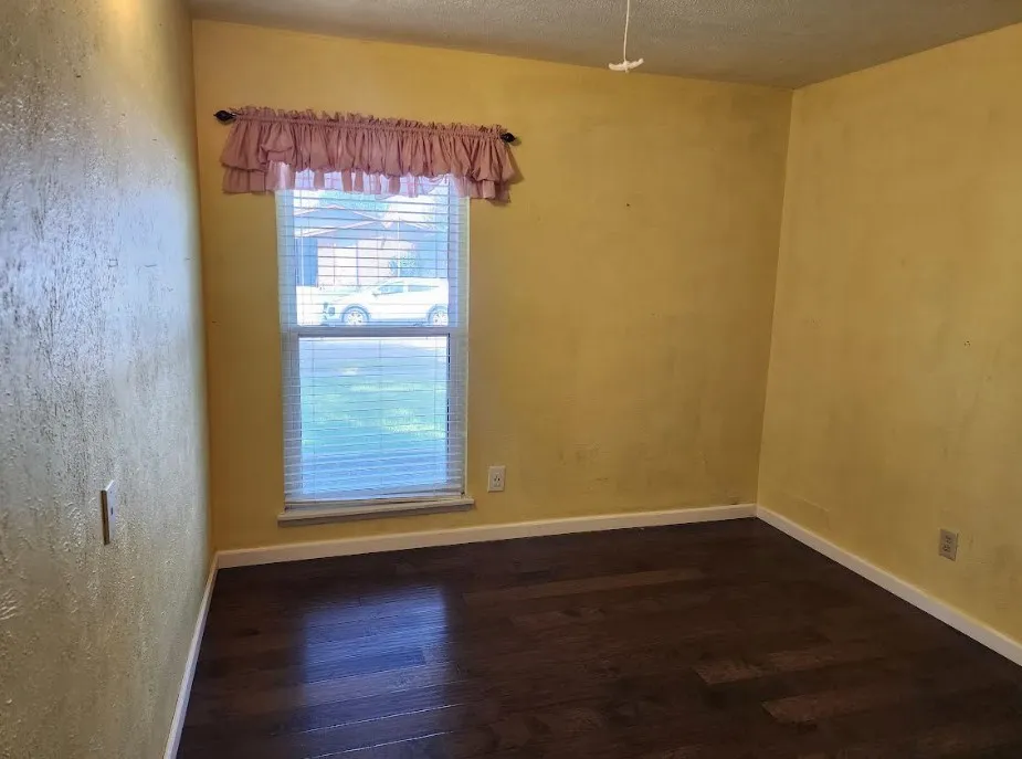 1918 Lewis Trail Grand Prairie, TX 75052