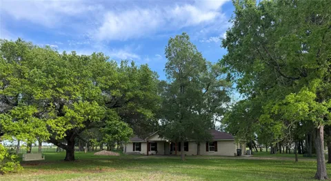 1139 County Rd 403