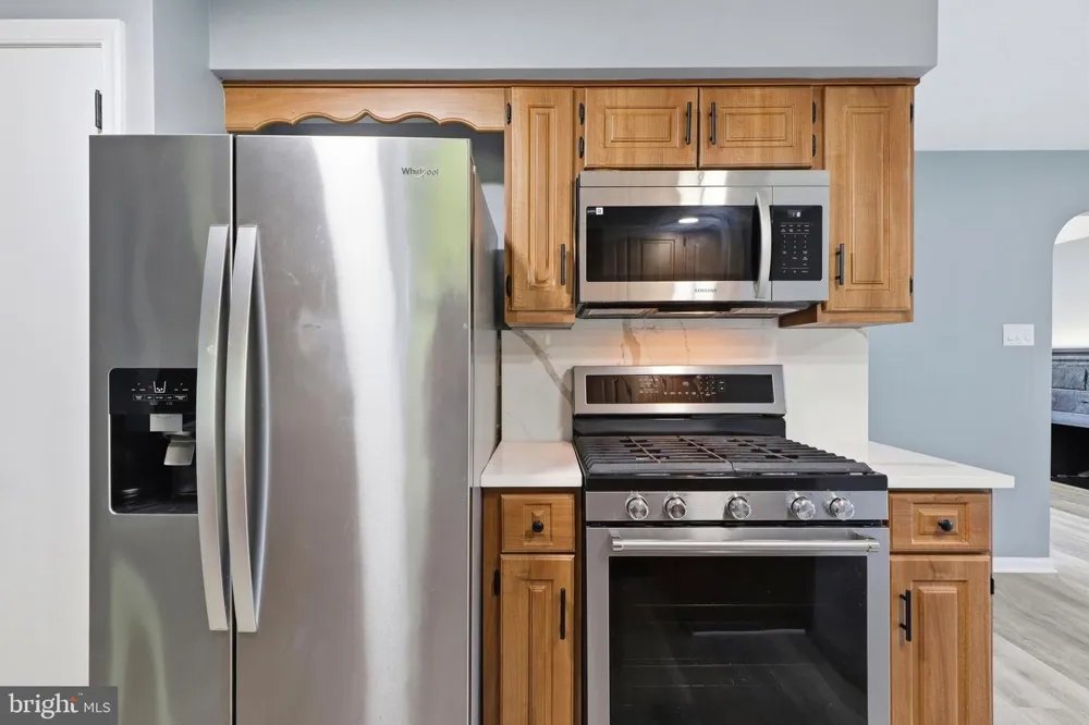 520 WOODLAND VIEW DRIVE York, PA 17406