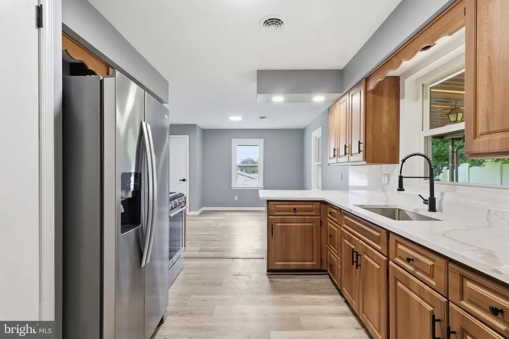 520 WOODLAND VIEW DRIVE York, PA 17406