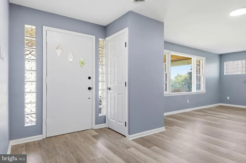 520 WOODLAND VIEW DRIVE York, PA 17406