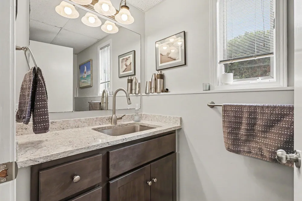 2335 Bluffton Avenue Muskegon, MI 49441
