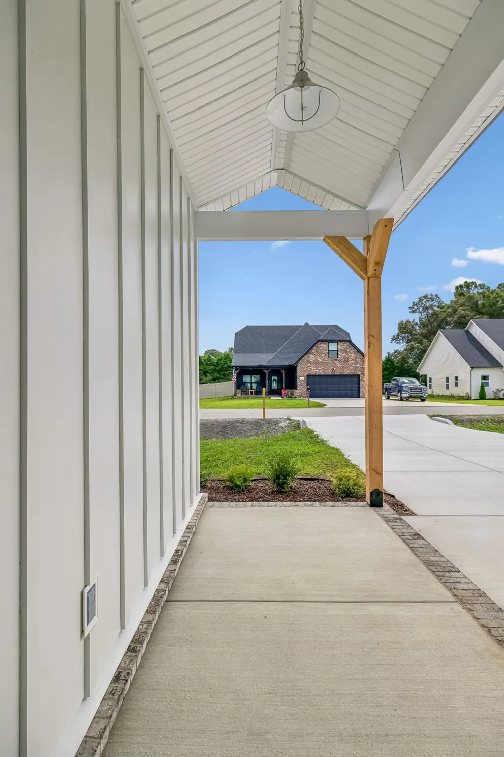 328 Villa St Smithville, TN 37166