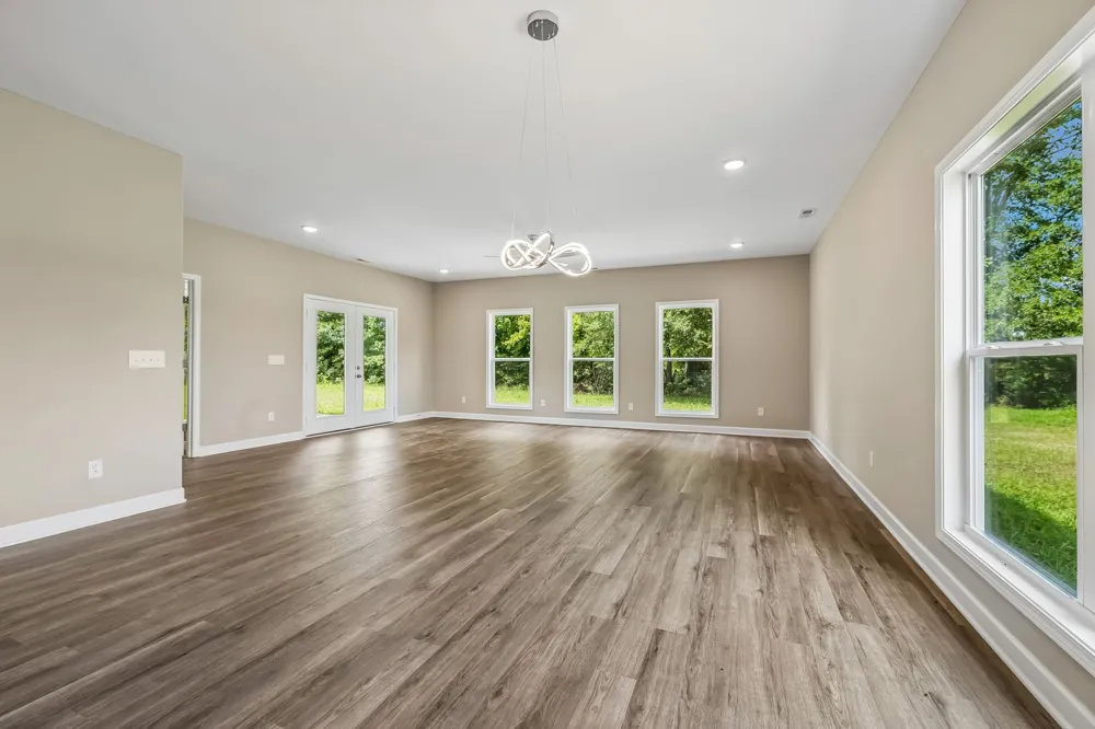 328 Villa St Smithville, TN 37166