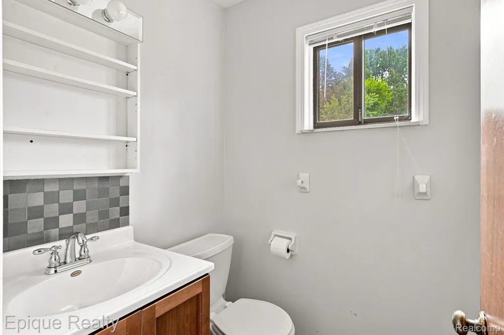 8534 Tim Tam Trail Flushing Charter Township, MI 48433