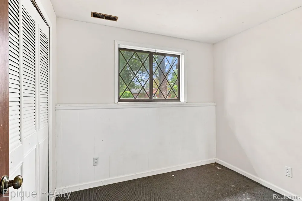8534 Tim Tam Trail Flushing Charter Township, MI 48433