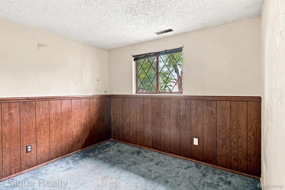 8534 Tim Tam Trail Flushing Charter Township, MI 48433