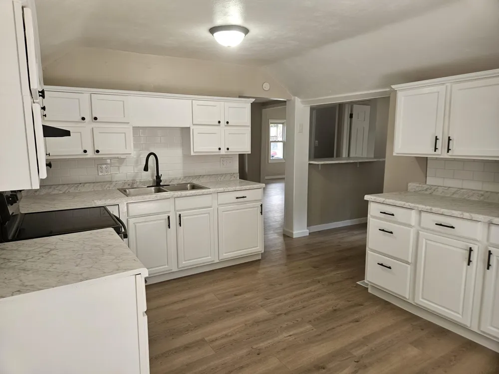 709 Locust Street Adrian City, MI 49221