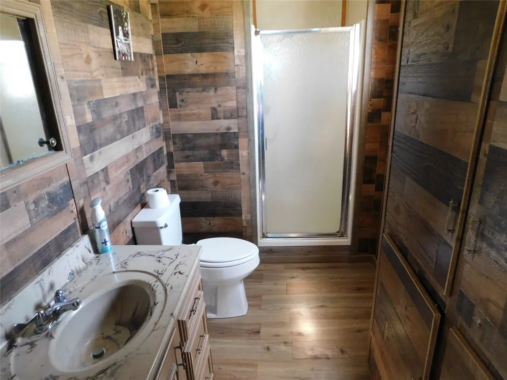 5401 Hwy 36 Comanche, TX 76442