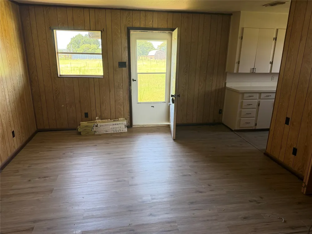 5401 Hwy 36 Comanche, TX 76442