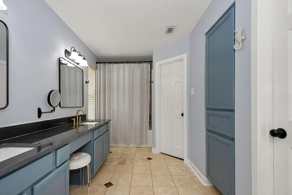 12824 Gibbs Street Santa Fe, TX 77517