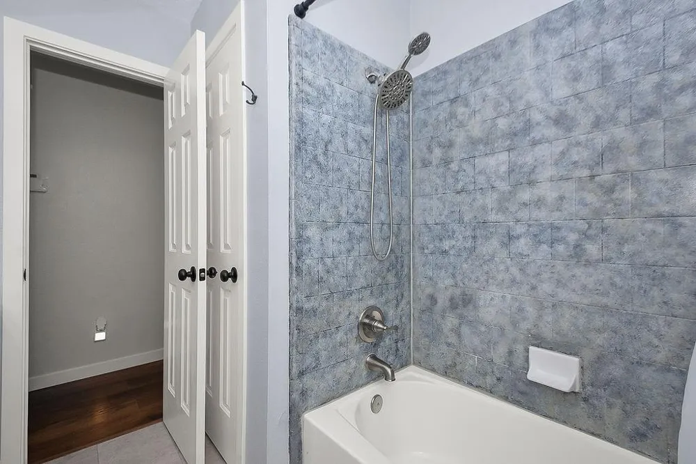 12824 Gibbs Street Santa Fe, TX 77517