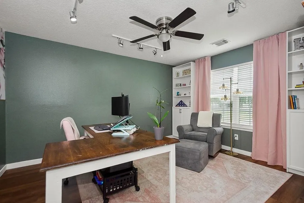 12824 Gibbs Street Santa Fe, TX 77517