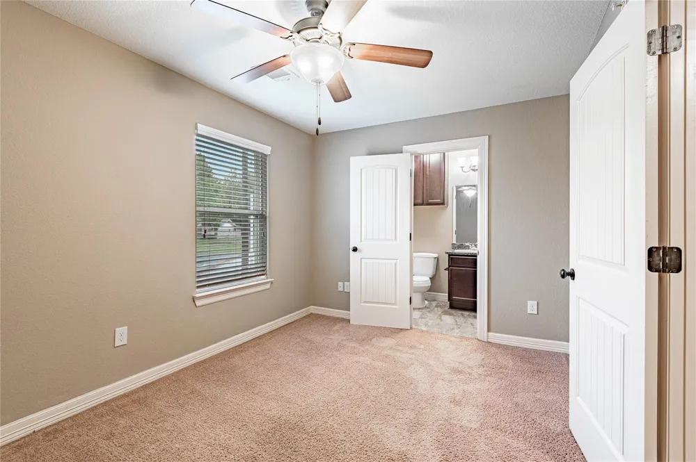 2002 20th Street #402 Huntsville, TX 77340