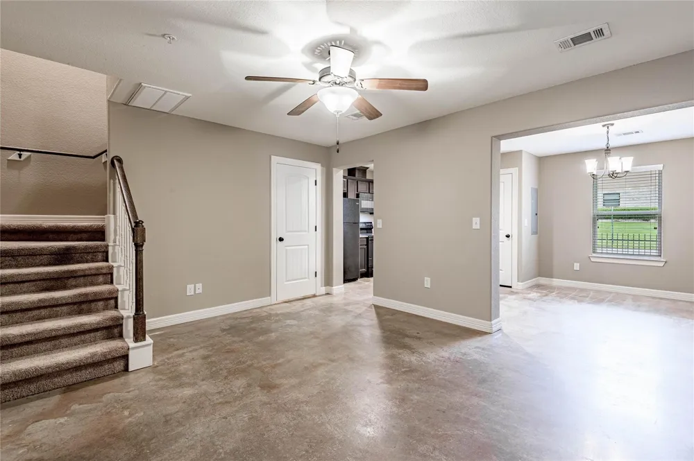 2002 20th Street #402 Huntsville, TX 77340