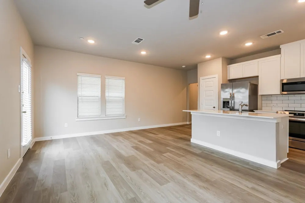 18342 W Centro Circle Shenandoah, TX 77385