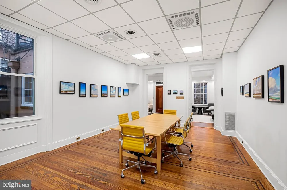 16 W READ STREET Baltimore, MD 21201