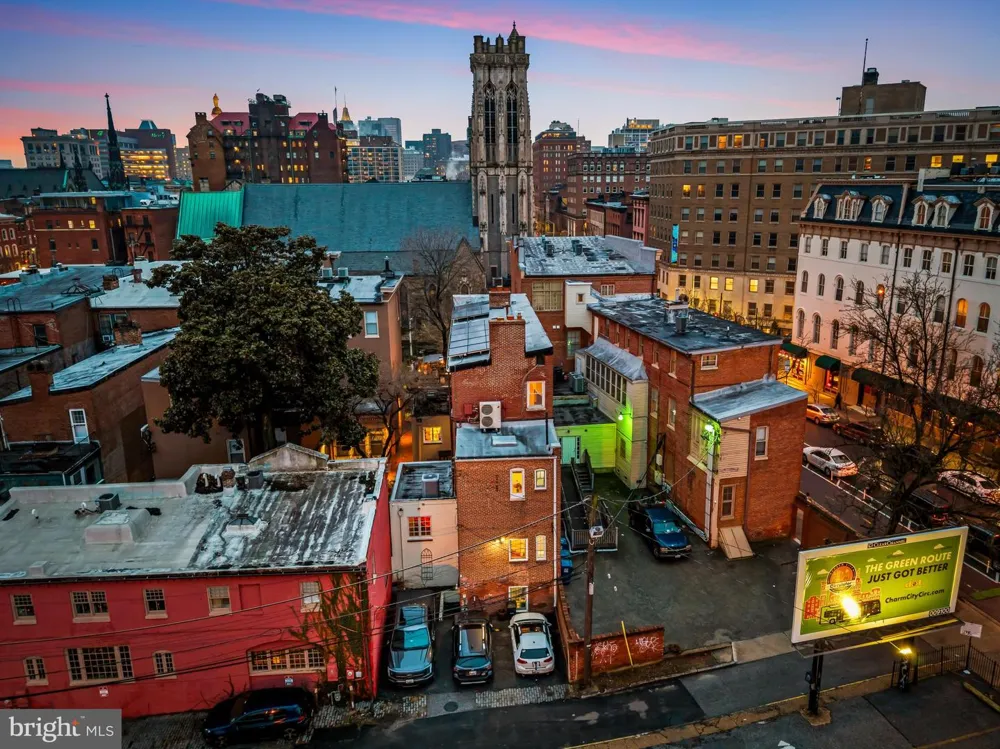 16 W READ STREET Baltimore, MD 21201