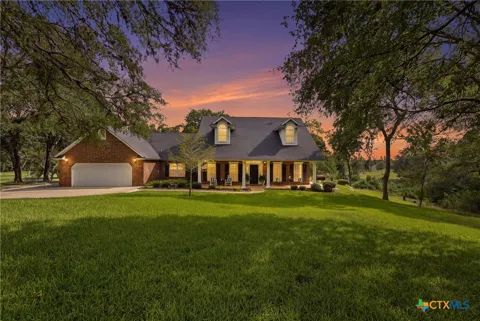 1196 Loch Lane
