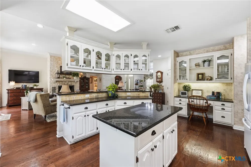 1196 Loch Lane Seguin, TX 78155